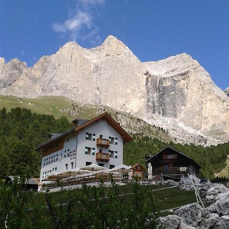 Rifugio Stella Alpina Spiz Piaz Per Escursionisti Hotel Pozza di Fassa Exterior foto