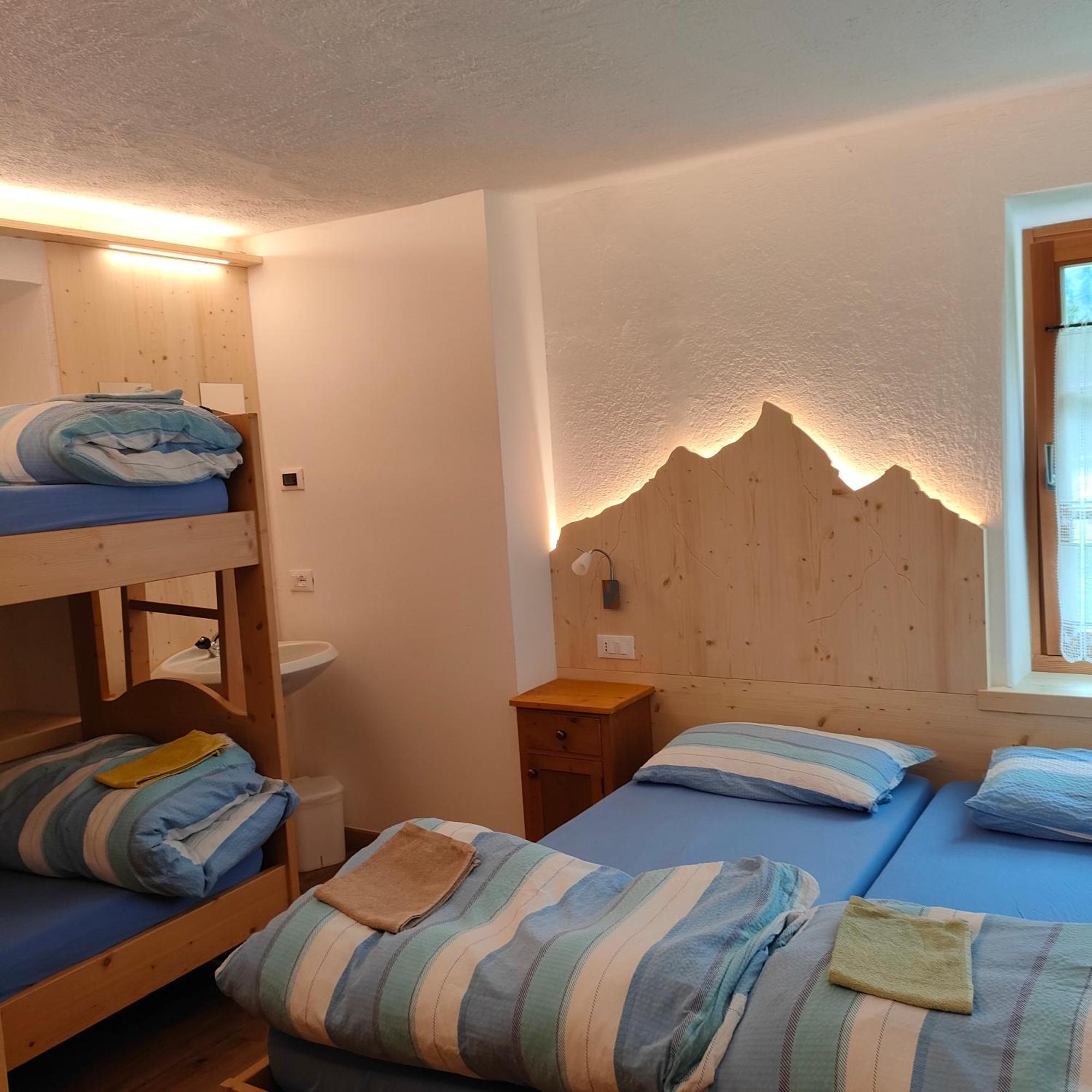 Rifugio Stella Alpina Spiz Piaz Per Escursionisti Hotel Pozza di Fassa Exterior foto
